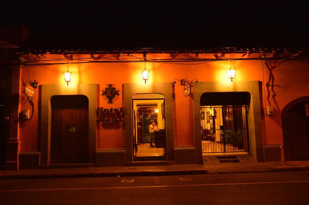 利昂酒店 León 外观 照片